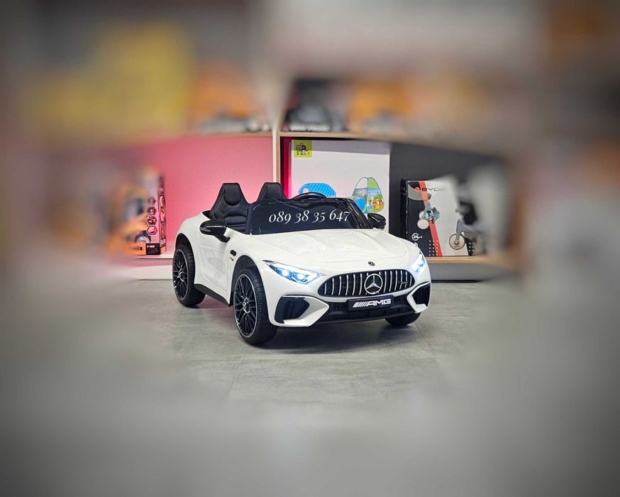 ТОП ЦЕНА!НОВО!Акумулаторна кола Mercedes-Benz SL63 AMG с 12V,меки гуми