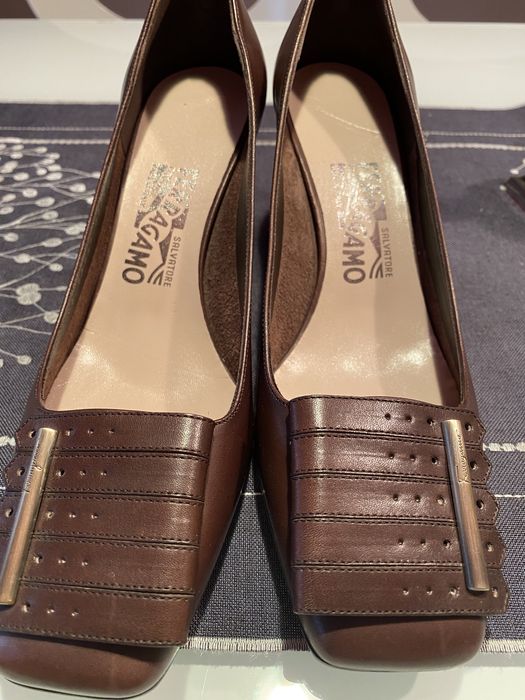 Дамски обувки Ferragamo