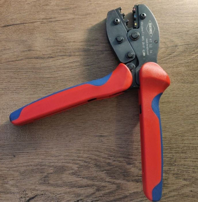 cleste pentru sertizat papuci/pini/ferule 0.5-6 mm² Knipex 97 52 36