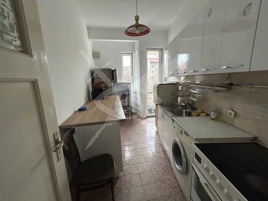 Дава се под наем Многостаен апартамент в София, Яворов - 135 кв.м за 950 € - Снимка #7