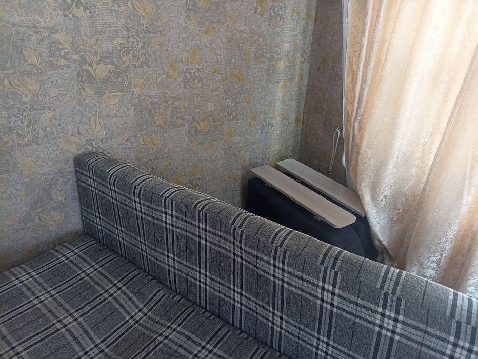 Продам срочно диван