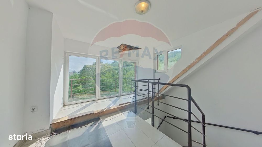 Apartament cu 3 camere de închiriat în zona Grigorescu