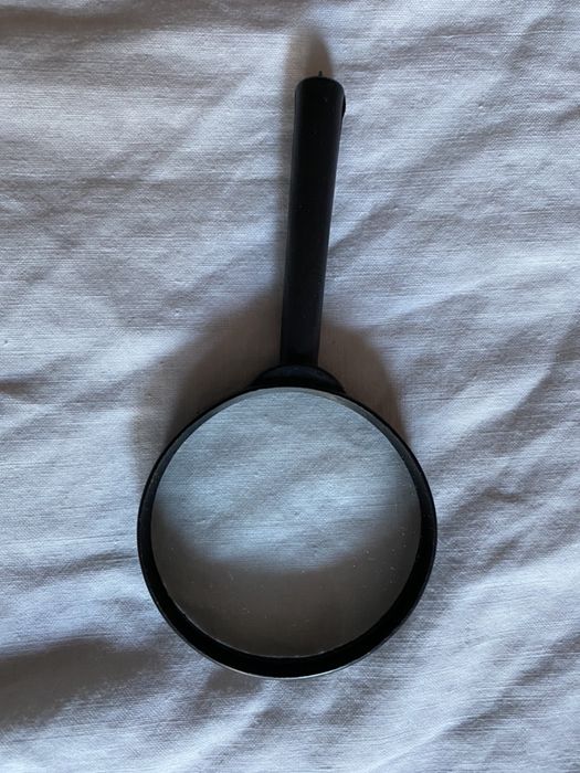 Детектив Пиер решава случая: Откраднатият лабиринтен камък + подарък л