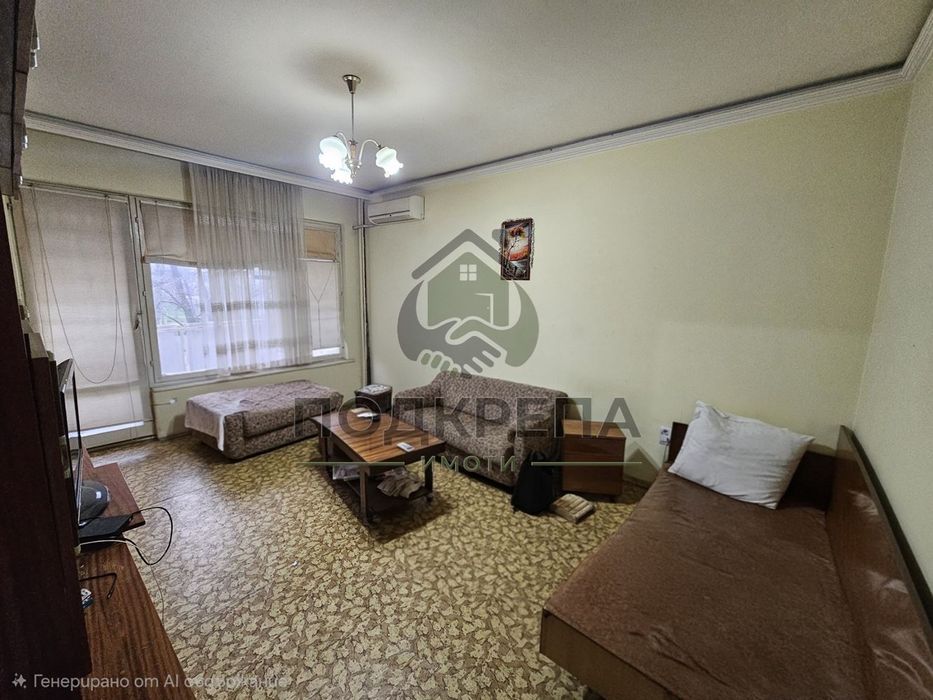 Продава се Тристаен апартамент в Пловдив, Кючук Париж - 86 кв.м за 786 €/кв.м - Снимка #2