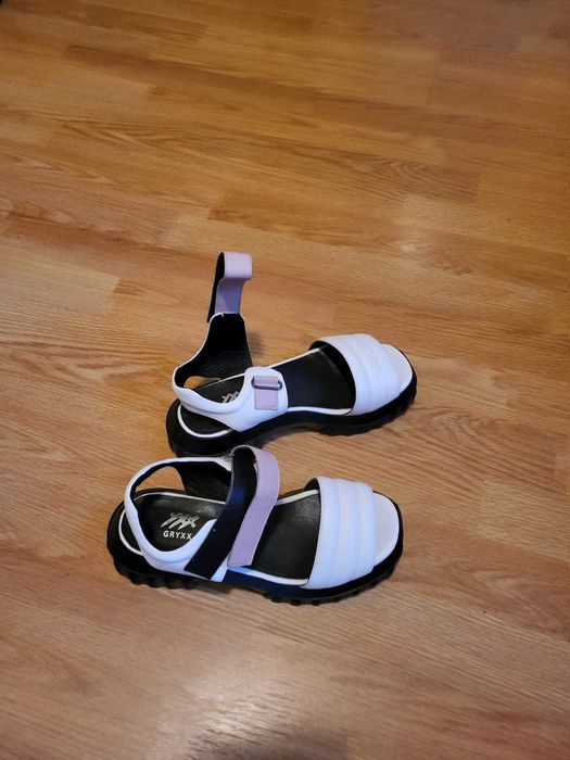 Sandale Gryxx albe din piele naturala