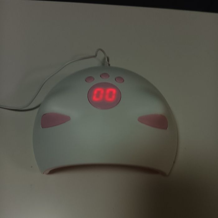 Лампа за маникюр