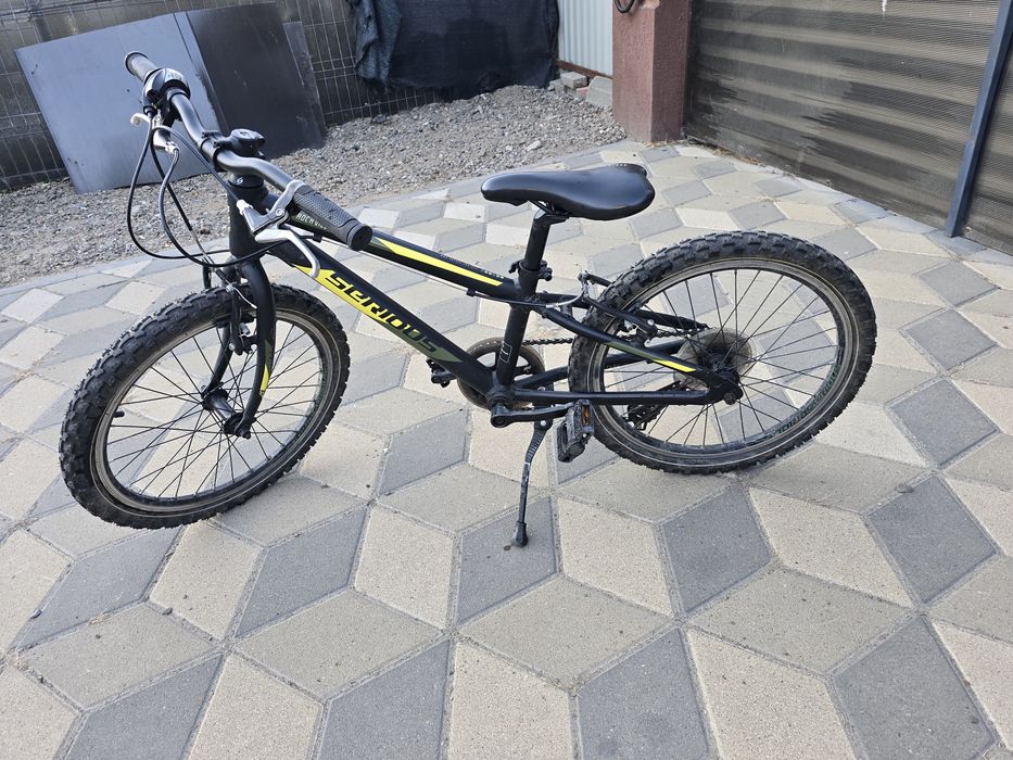 Vând bicicletă pentru copii