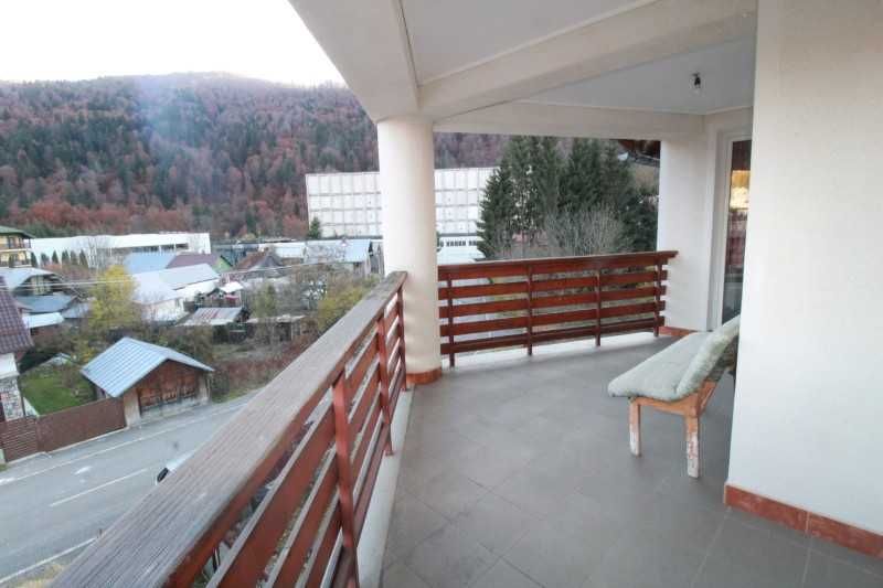 Vanzare casa tip duplex Azuga|23 August|Comision 0%