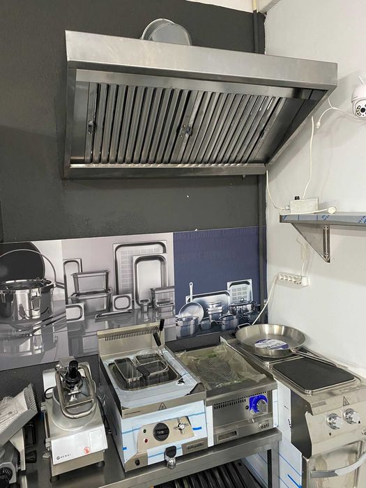 Hota inox la cerere(diferite dimensiuni) snack, cubica sau centrala