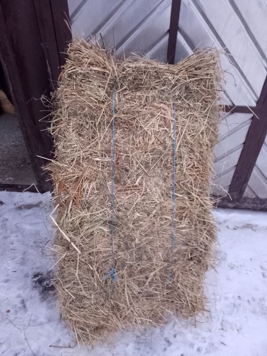 Vând baloți de fan