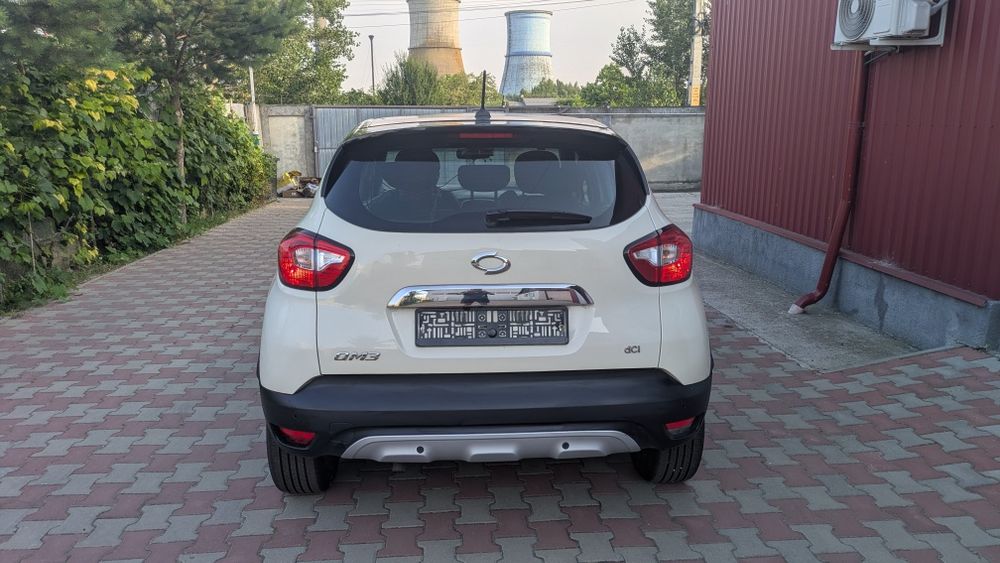 RENAULT Captur 2016 — imagine 2