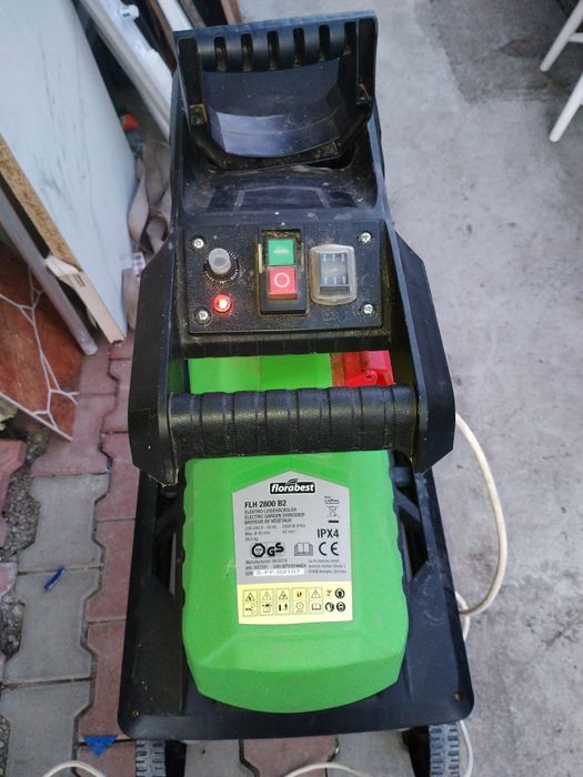 Tocător de crengi  2800  W