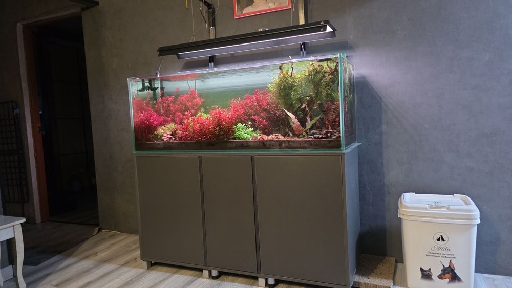 Аквариум продам..