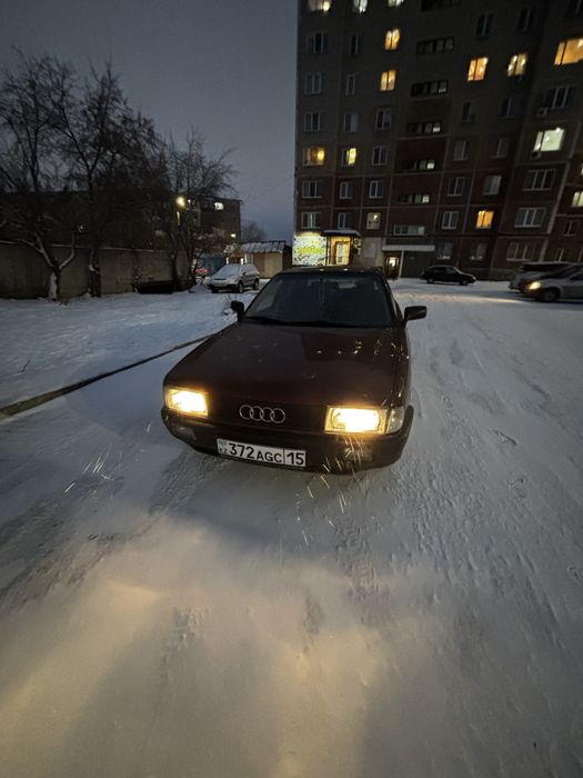 Продам Ауди 80 б3