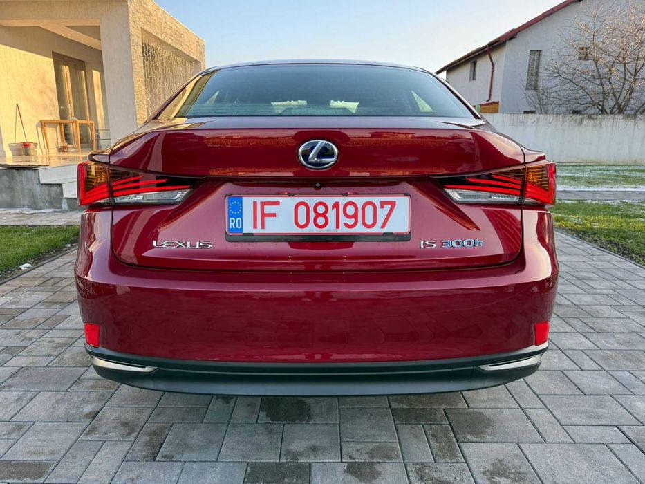 Lexus IS 300h Executive Hybrid 2020 100.000km