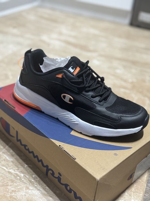 Мъжки маратонки CHAMPION 46 размер НОВИ
