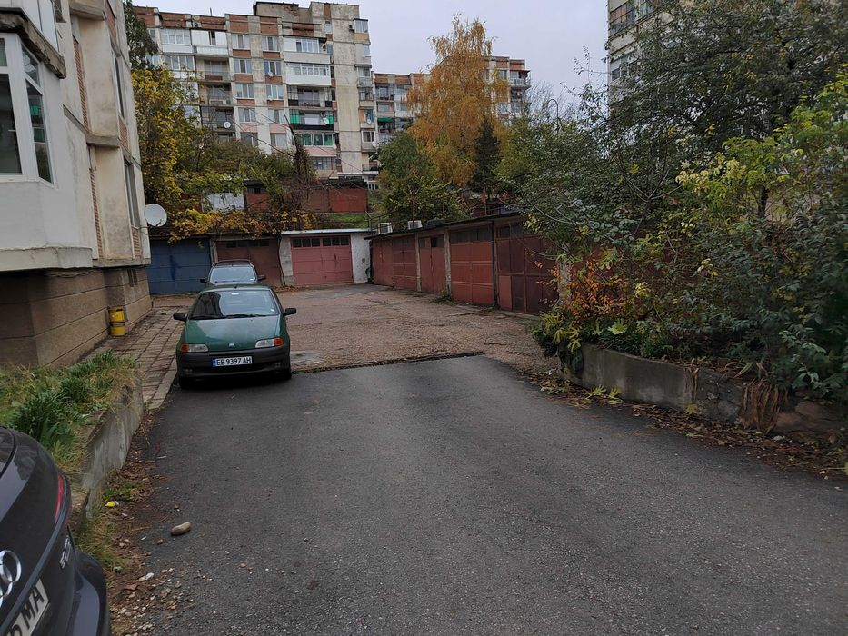 Продава се Гараж / Паркомясто в Велико Търново, Колю Фичето - 19 кв.м за 1074 €/кв.м - Снимка #2