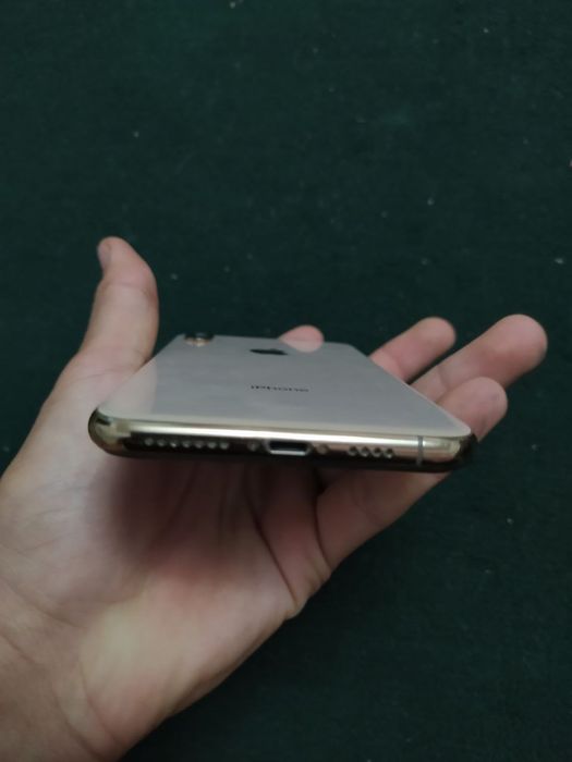 iphone XS MAX sotiladi holati ideal