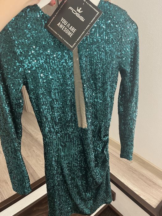 Rochie paiete S verde smarald