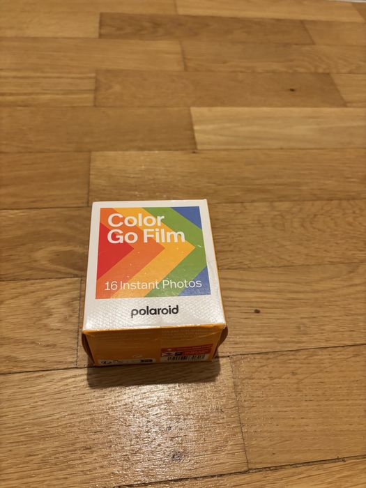 Polaroid Go Film Color