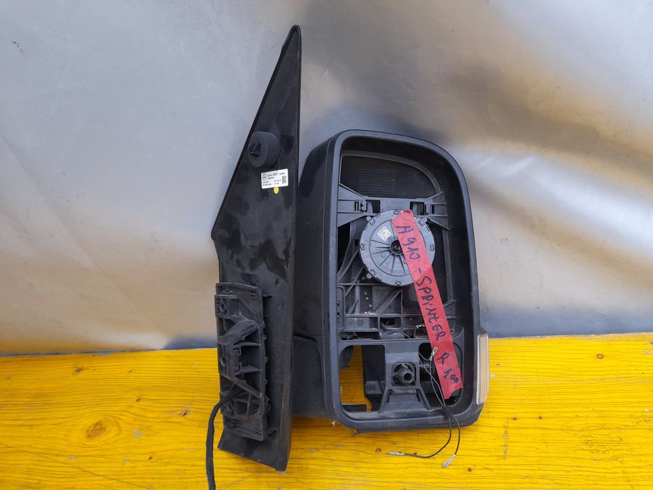 Огледало мерцедес Спринтер А910 Mercedes sprinter A910