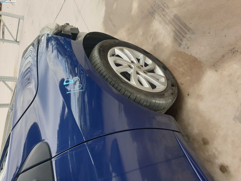 Aripa Dreapta Fata Renault Megane 3 2008 - 2016 Culoare OV460 [K6262]