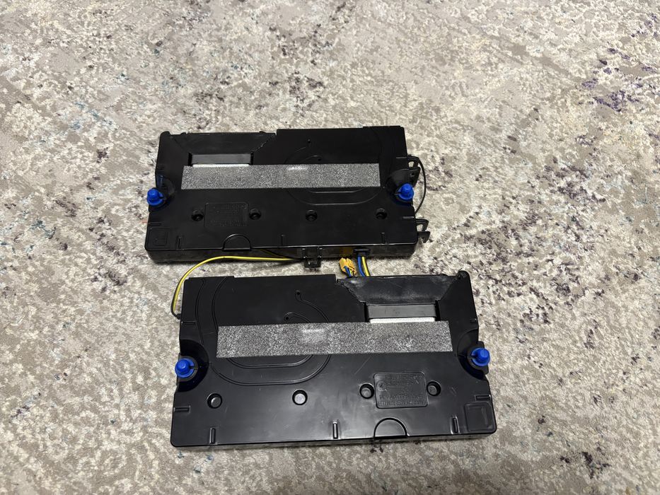 Difuzoare audio Samsung UE50TU8072UXXH