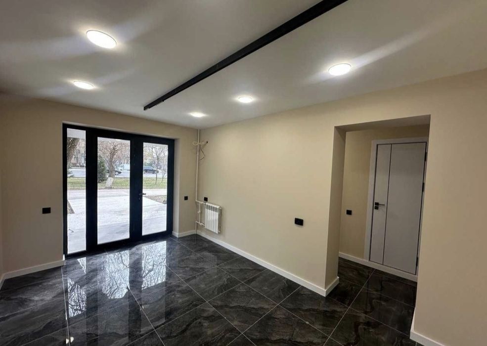 В аренду под Офис, магазин, салон и тд.