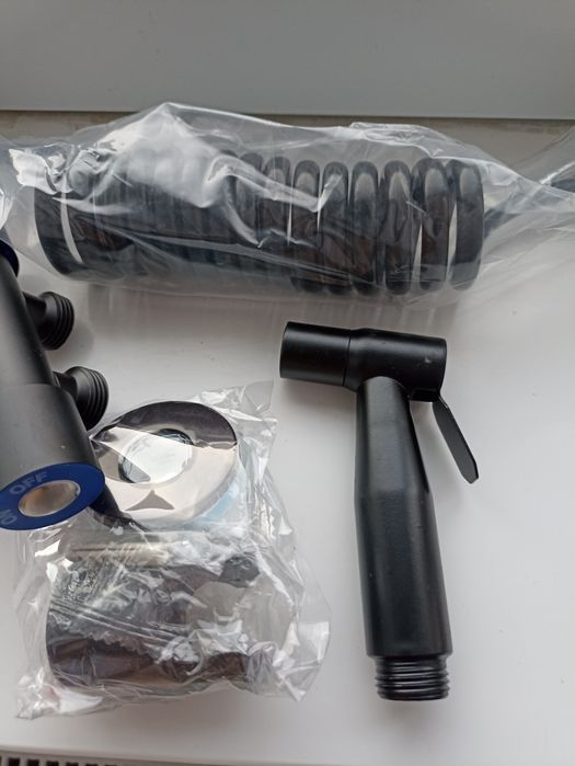 Dus igienic cu robinet cu 2 iesiri