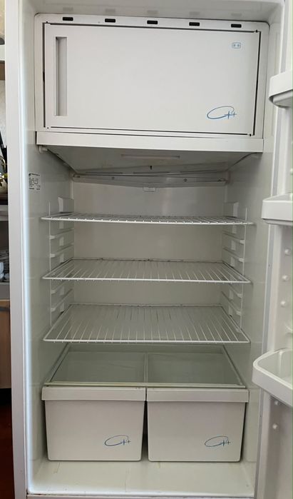 Холодильник б/у советский