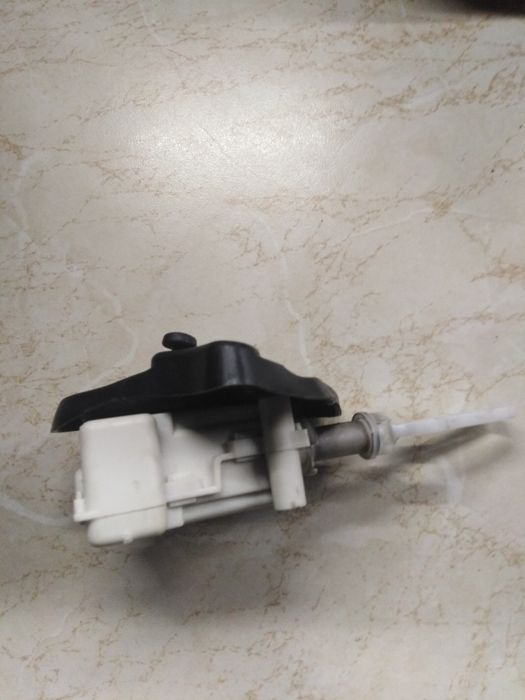 Машинка за централно заключване на багажник AUDI A4B6