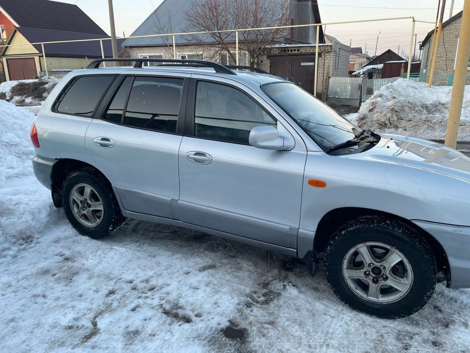 Продам машину Hyundai Santa Fe
