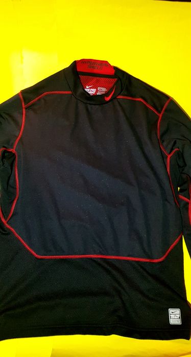 Nike  Pro combat  Hiperwarm мъжка  спортна блуза