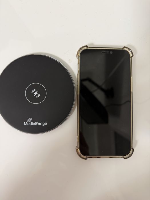 Vând iPhone 12 mini în stare bună de funcționare.