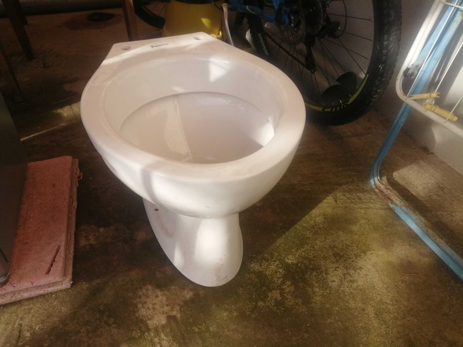 WC vas toaleta Mondial folosit