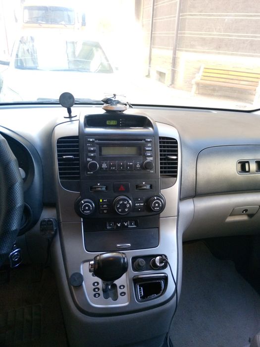 Кия карневал2009 йил гази бор   пропан бензин холат Зур  7 мик район 9