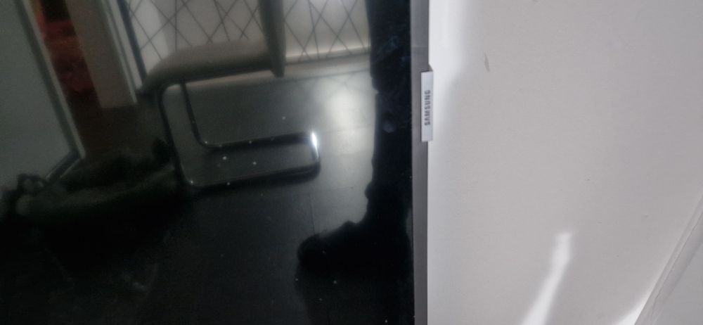 Televizor Samsung Defect