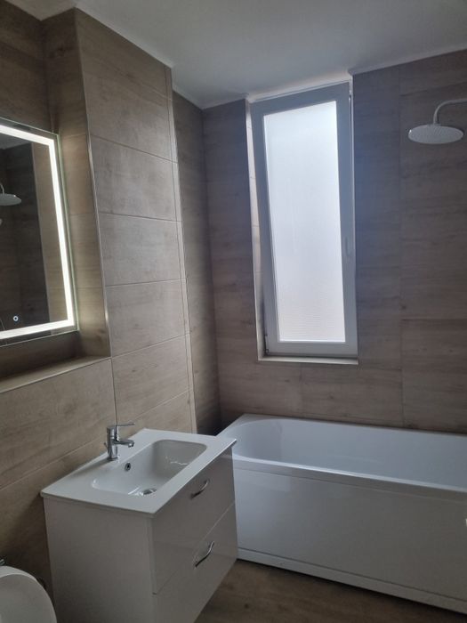 Apartament 3 camere, 64 mp, parcare exterioară, Floresti, str. Fagului