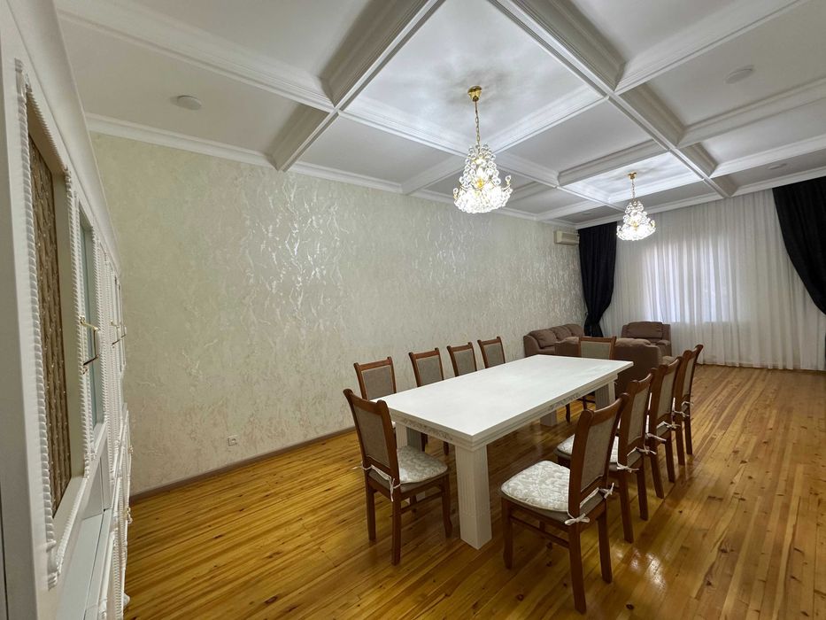 Дом с новым ремонтом, летняя кухня, гараж, комплекс СПА, кинотеатр