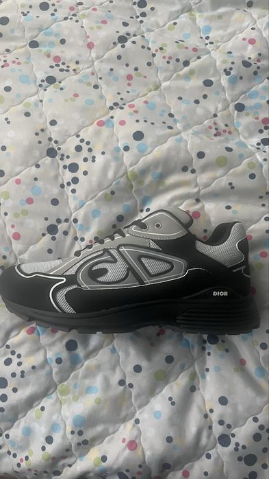 Dior b30 сив цвят