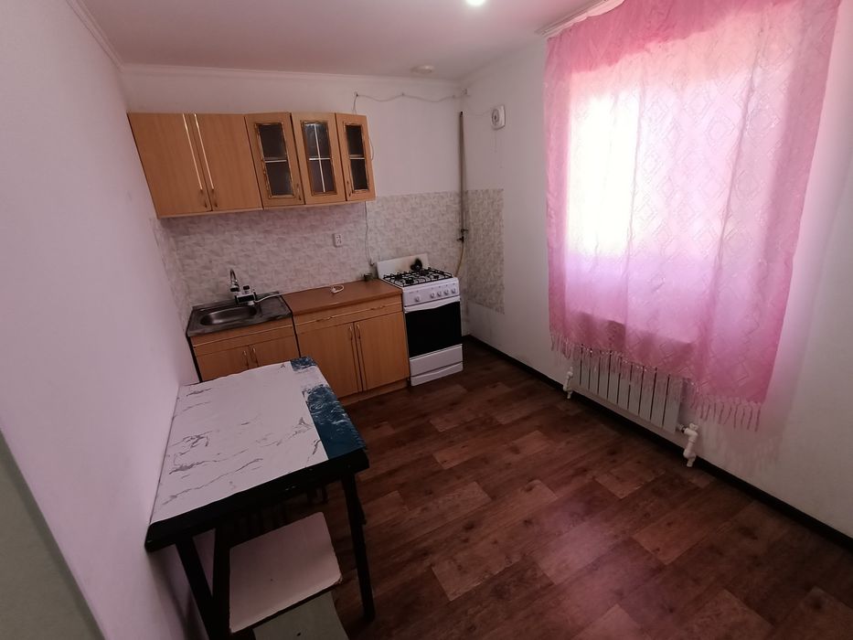 1 бөлмелі үй жалға беріледі