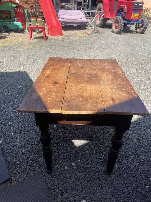 Masă trainica 150 ani