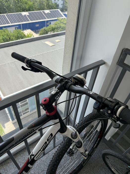 Bicicleta Bulls King Cobra XL 29 schimb cu trotineta bicicleta electrica