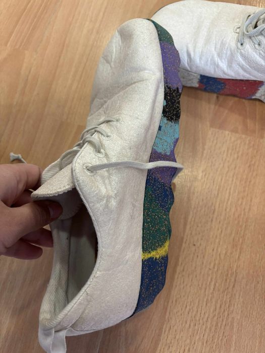 Обувки 42 номер.изработени от плат от Ананасови листа


+1
Това е обув