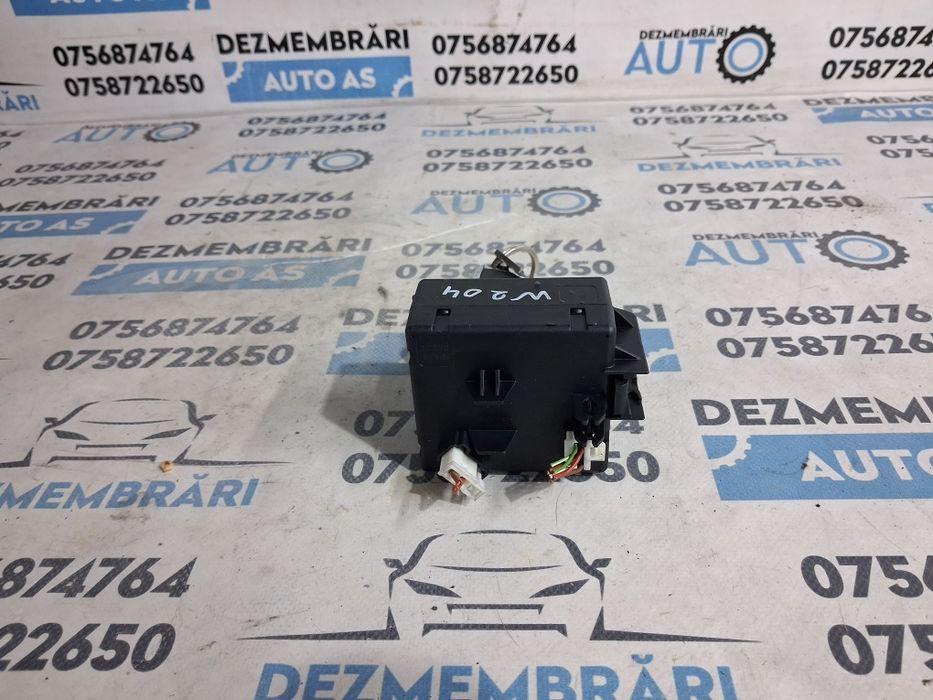 Contact Mercedes C Class w204 euro 5