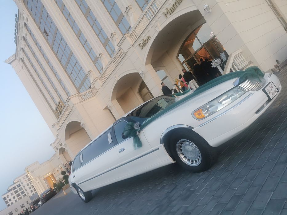 Limuzine de inchiriat Rădăuți-Suceava-Botosani