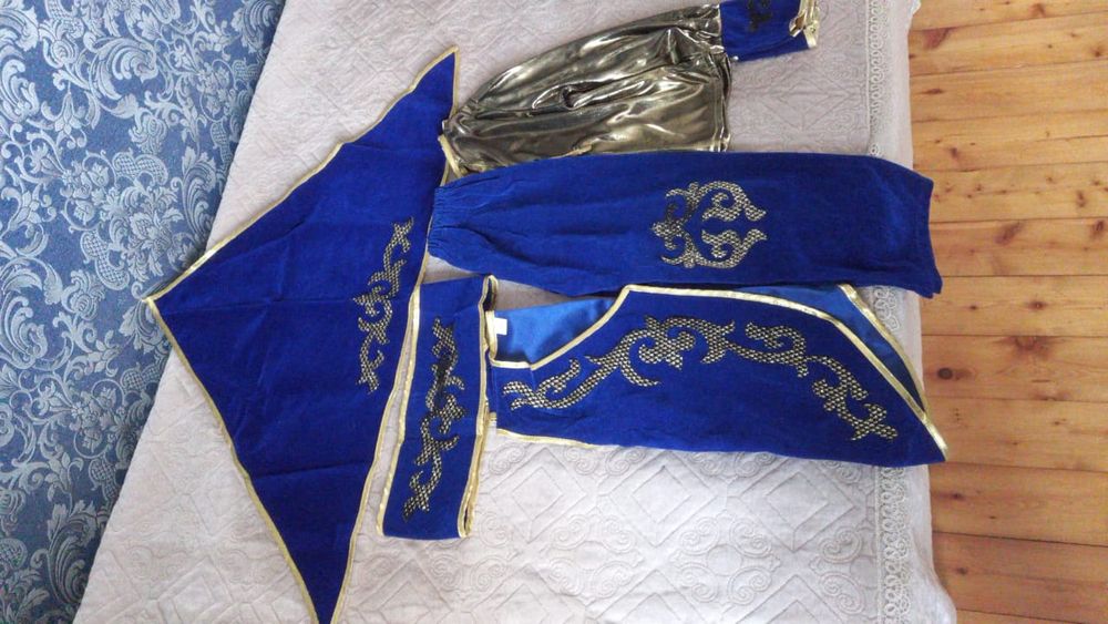 Кастюм новогодний