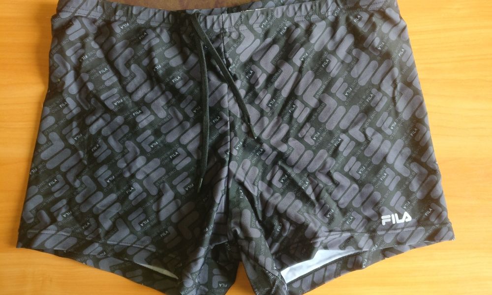 Шорты для плавания