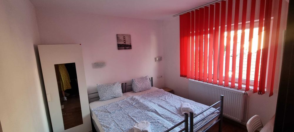 Cazare studenti Brasov - camin studentesc privat cu baie proprie, Wi-Fi si bucatarie utilata
