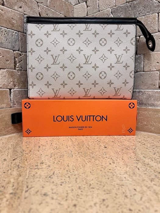 Премиум мъжки чанти.